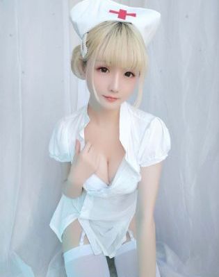 人人超碰人摸人爱_1080在线播放