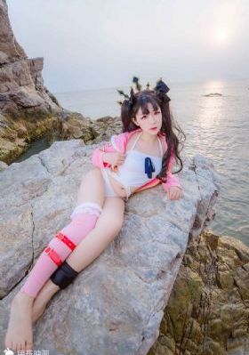 日本很黄的吸乳A片_1080P高清完整版